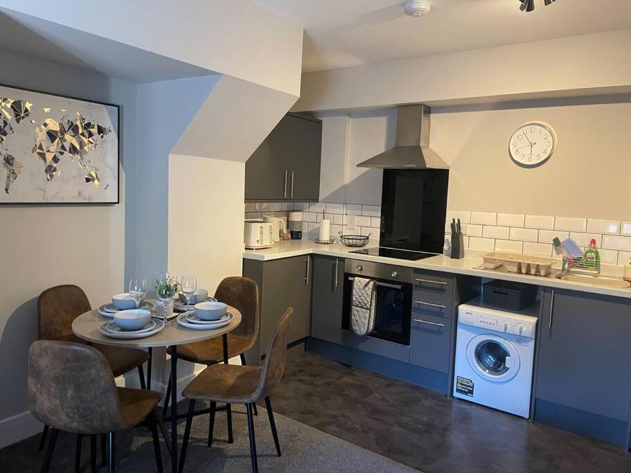 Poplar House-2Bedroom House In Town Centre With Free Parking By Shortstays4U Κινγκς Λιν Εξωτερικό φωτογραφία